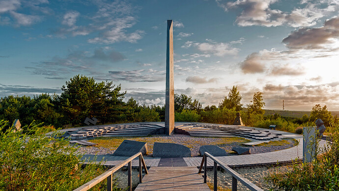 帕尼迪斯沙丘上的日晷-立陶宛库尔斯沙嘴
