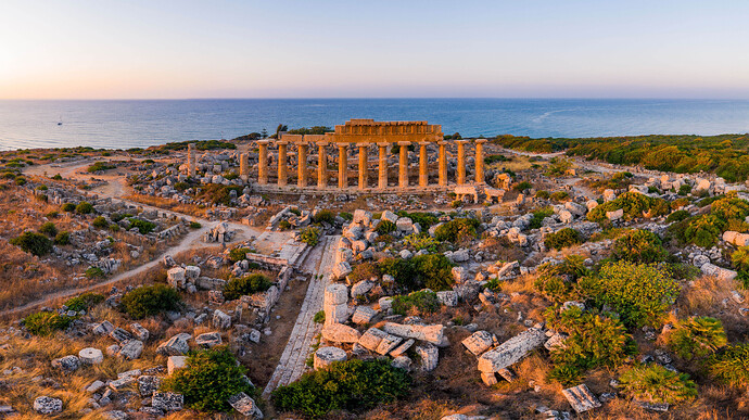 塞利努斯的神庙-西西里岛-意大利